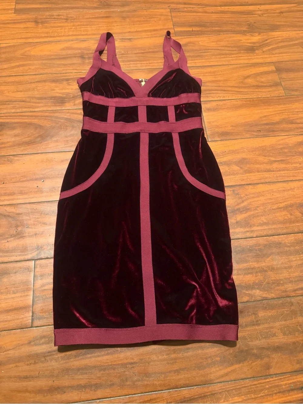 House of CB Burgundy Velvet Structured Bodycon Mini Dress - Picture 2 of 10
